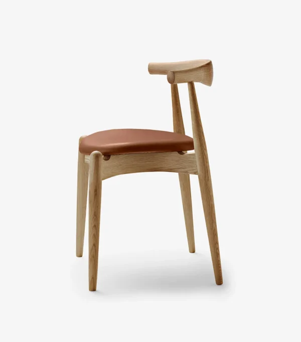 Syrus Chair